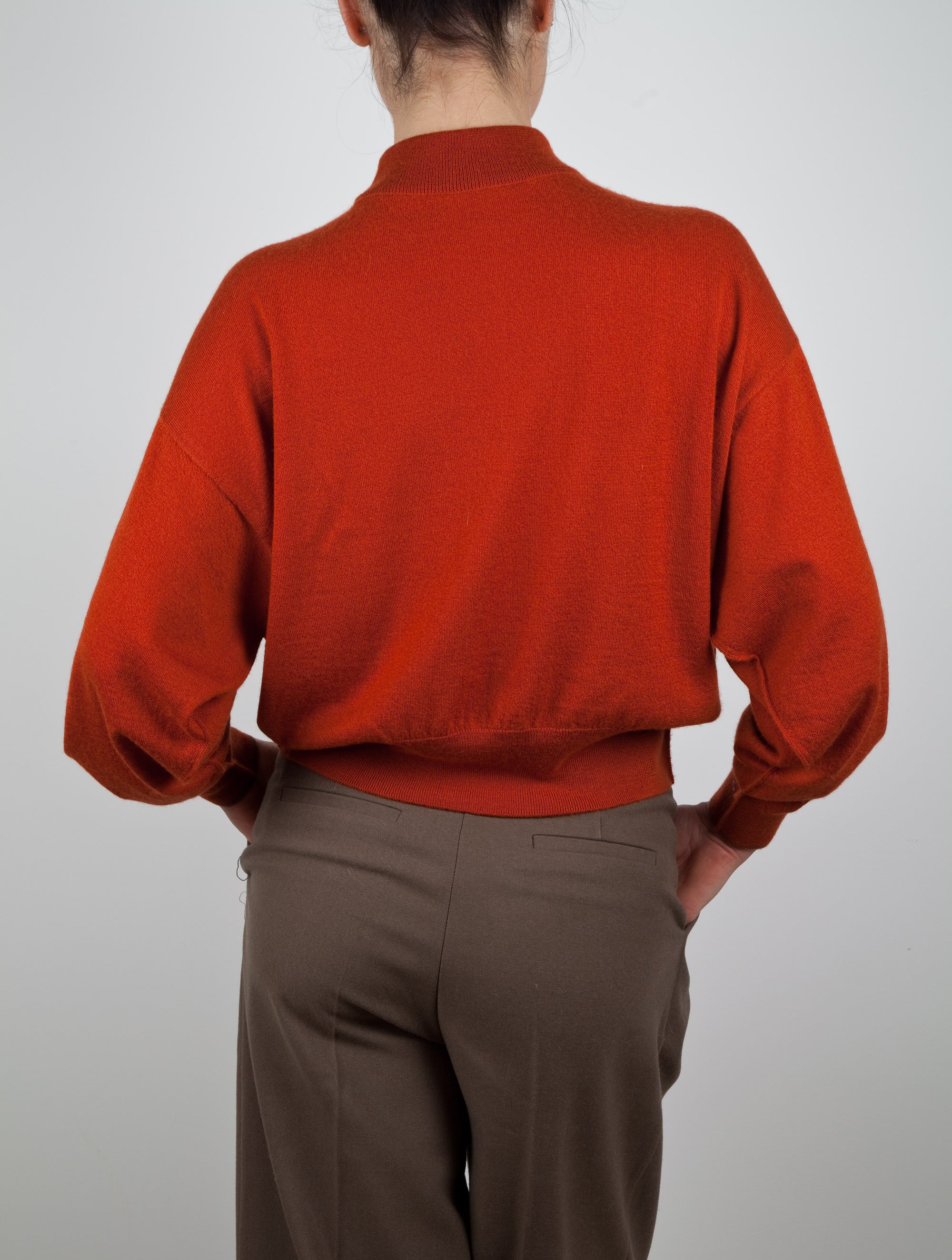 Fine Turtle Neck Cashmere Sweater