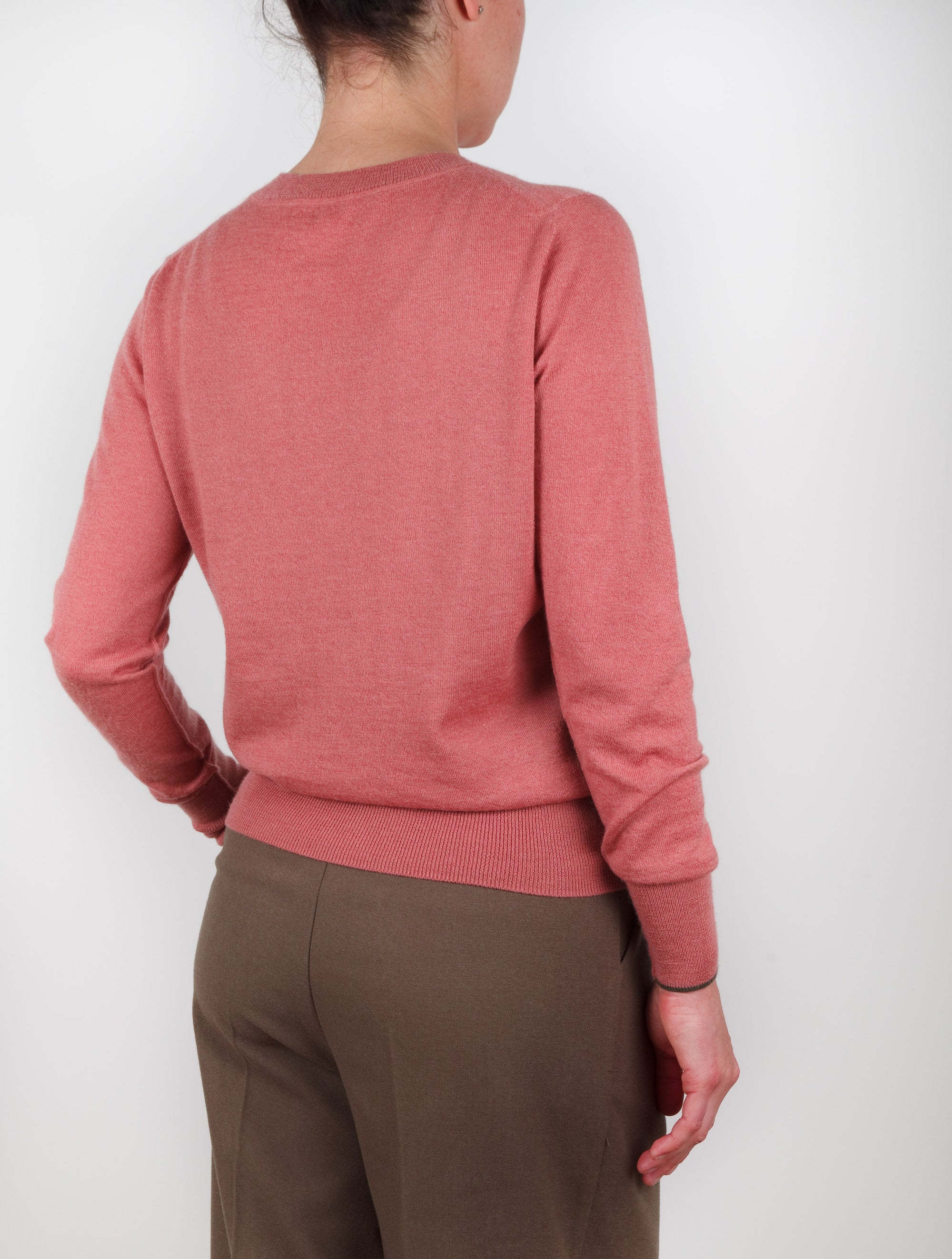Fine Knit Crew Neck Cashmere Sweater
