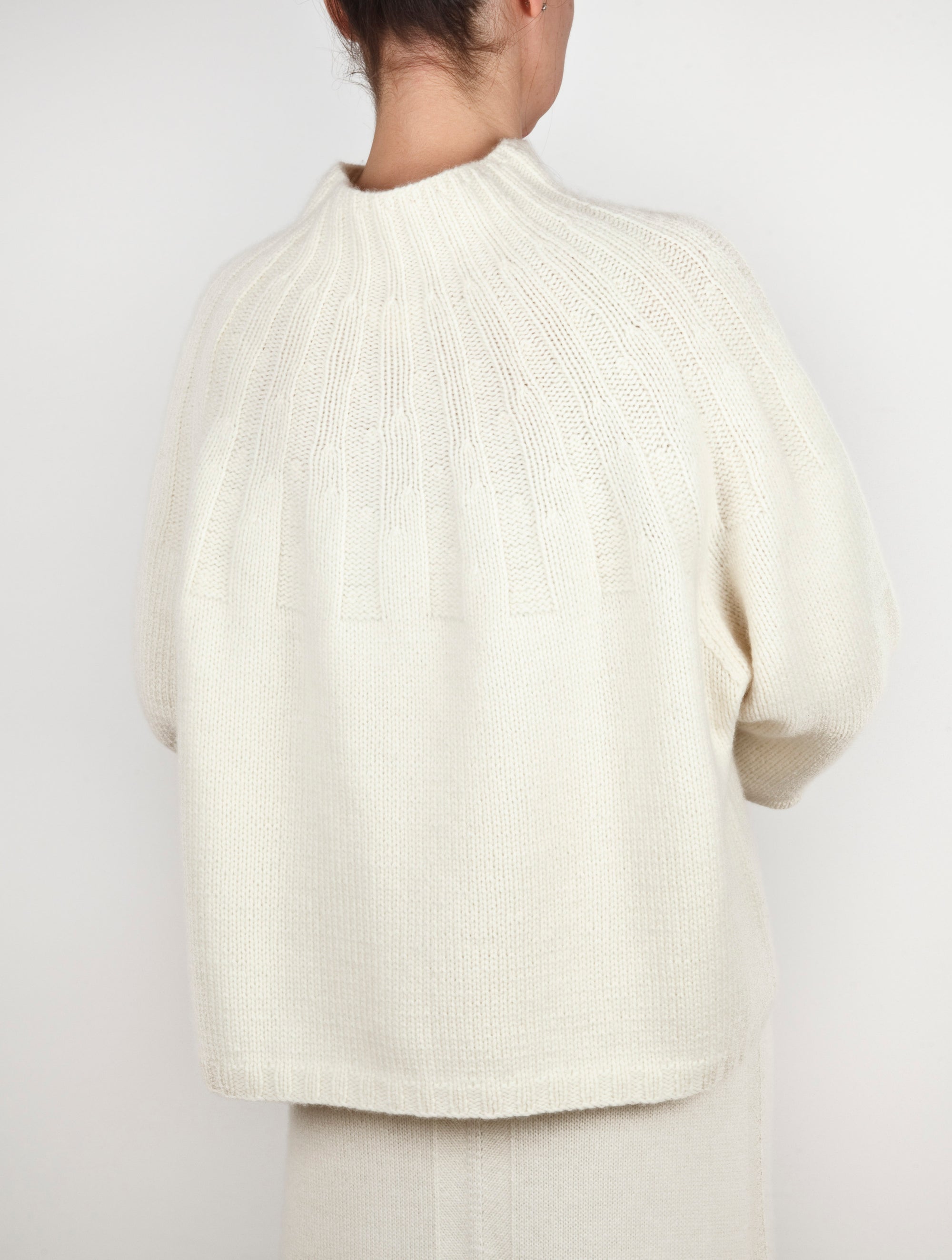 Hand Knitted Turtle Neck Cashmere Sweater